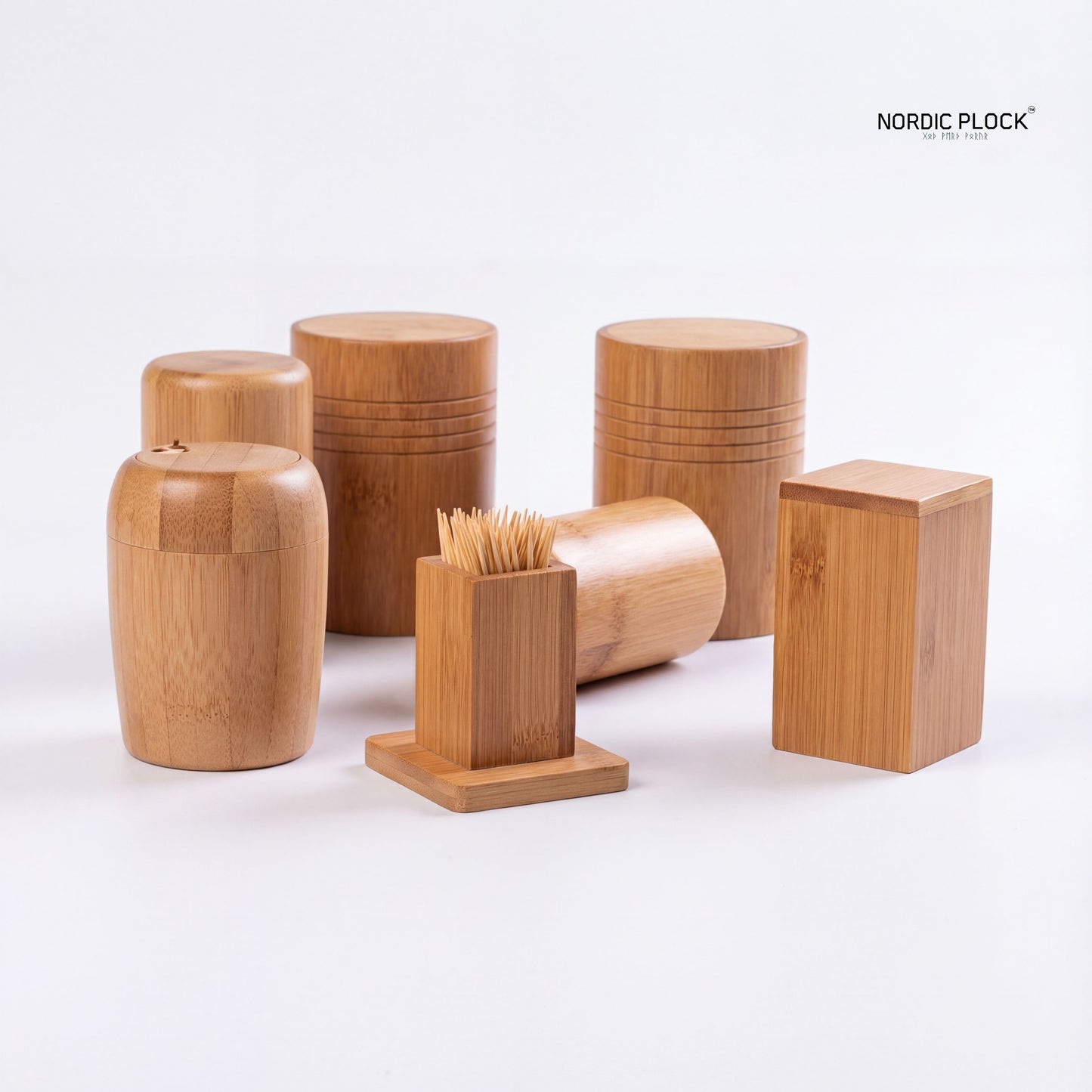 Nordic Walnut Mushroom Toothpick Holder | Natural Wood Portable Dispenser & Table Decor